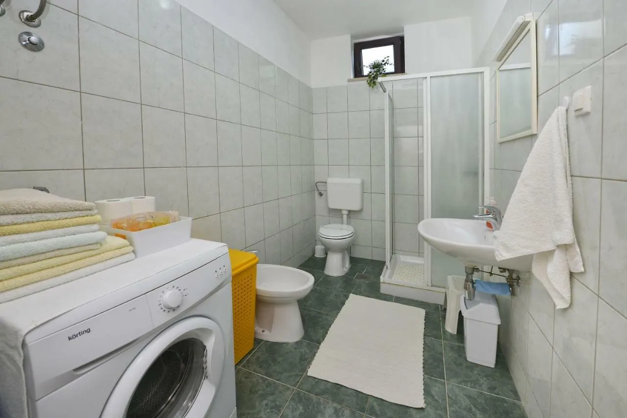 Apartment Apartmani Irena Arvaj Porec