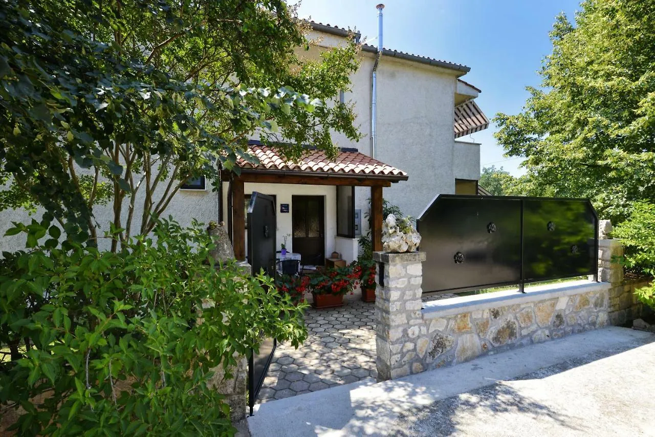 Apartmani Irena Arvaj Porec 0*,